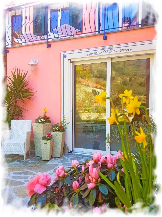 Casa Vacanze Family Albisola Superiore Extérieur photo
