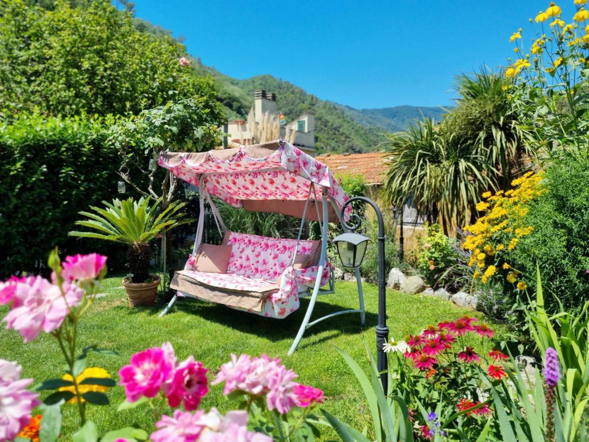Casa Vacanze Family Albisola Superiore Extérieur photo